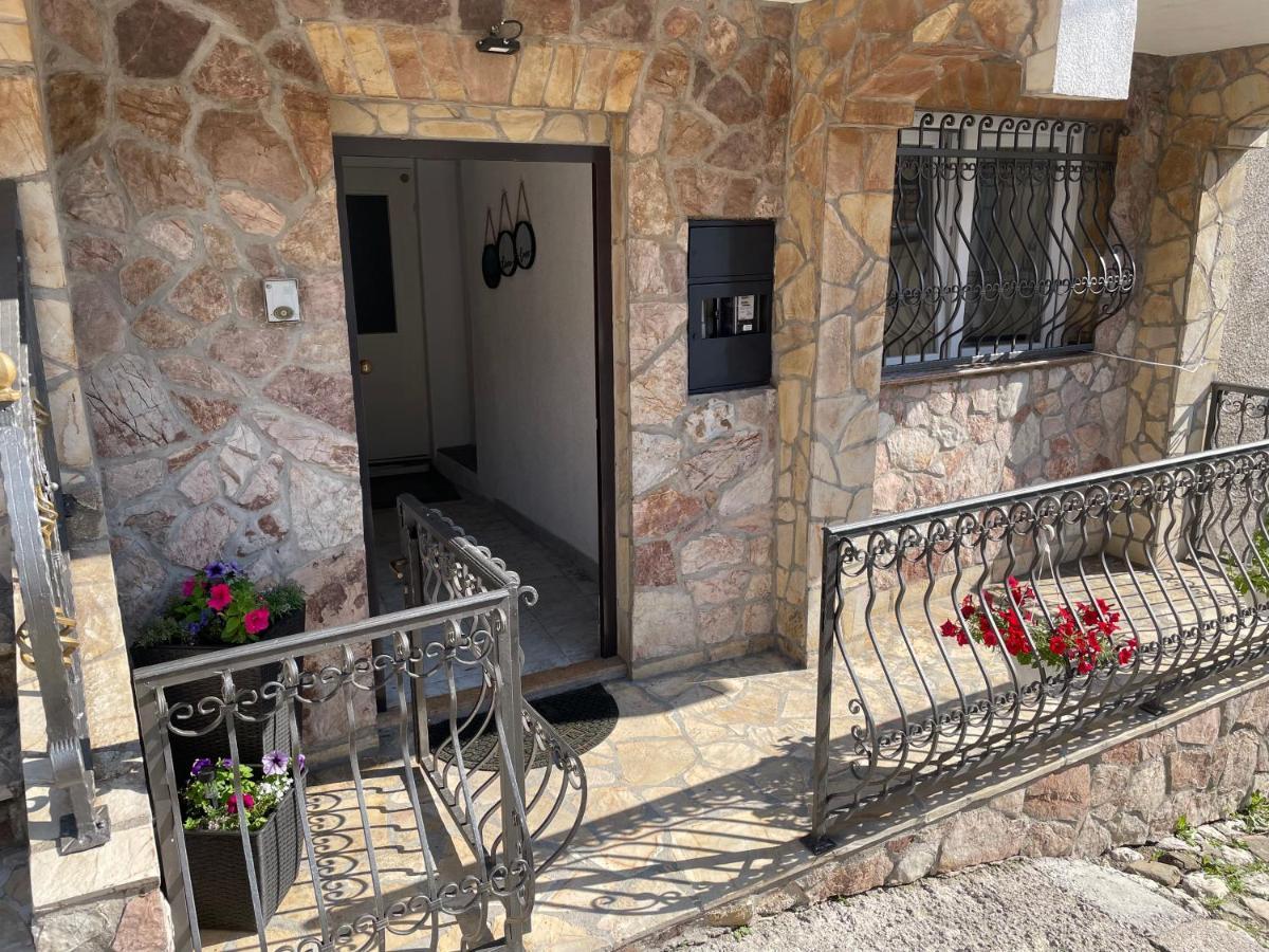 Apartman Duck Daire Saraybosna Dış mekan fotoğraf